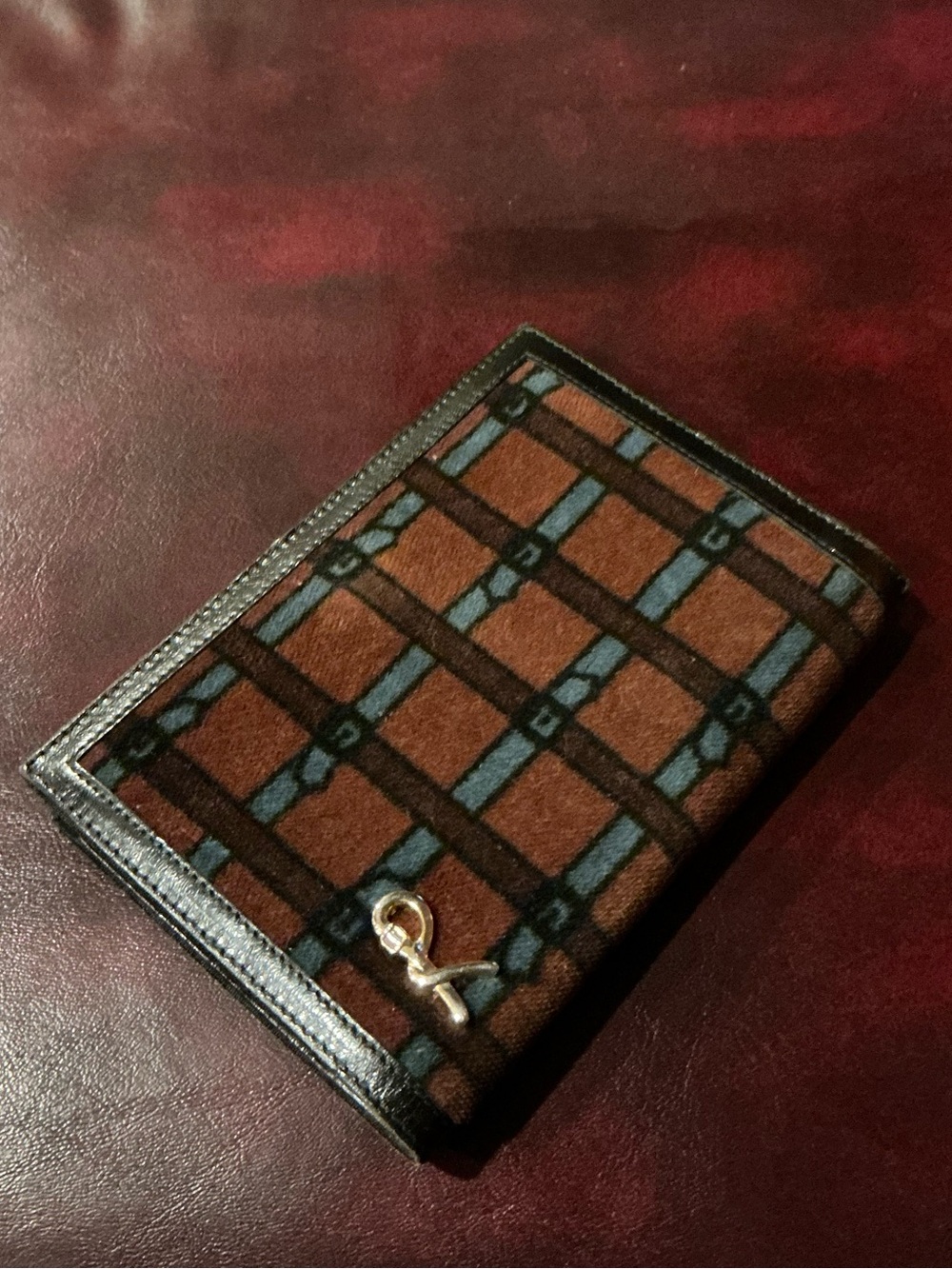 Roberta di Camerino Italian leather Foldover Wallet with coin purse.